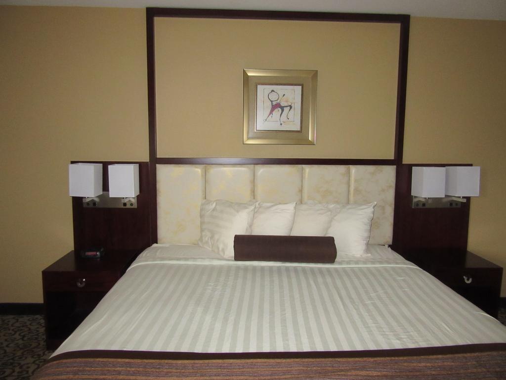 Baymont By Wyndham Columbia Fort Jackson Bagian luar foto